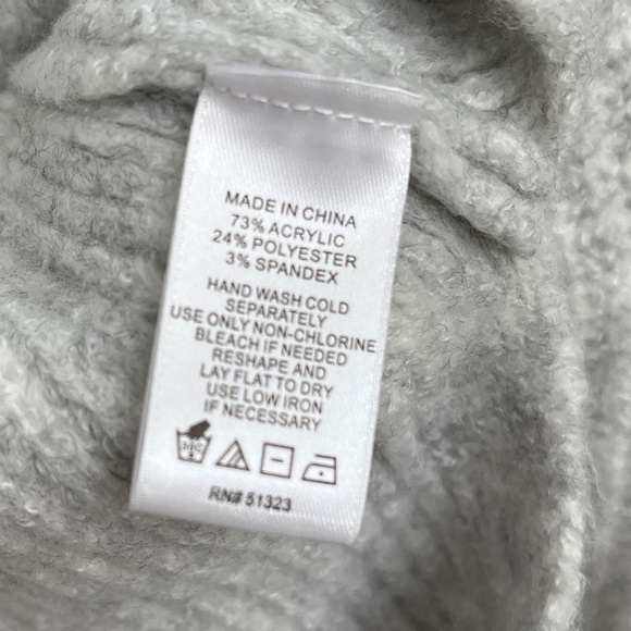 Vince Camuto Women's Sweater Vest Gray Medium - Picture 7 of 12